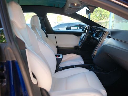 Used 2018 Tesla Model S 75D image 26