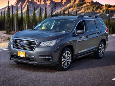 Used 2020 Subaru Ascent Premium w/ Convenience Package AWD/4WD image 4