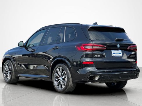 Used 2023 BMW X5 xDrive45e w/ M Sport Package AWD/4WD image 3