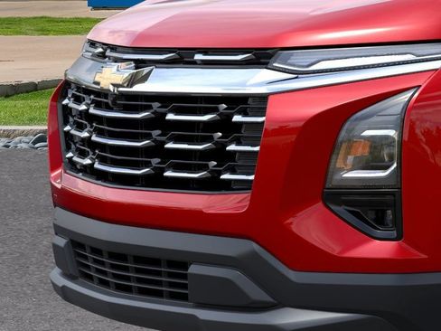 New 2026 Chevrolet Equinox LT w/ Safety and Technology Package FWD image 13
