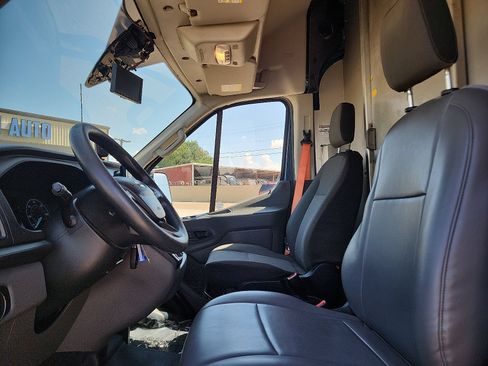 Used 2020 Ford Transit 250 148 High Roof Extended RWD image 10
