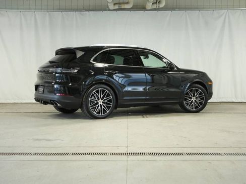 New 2026 Porsche Cayenne AWD/4WD image 7