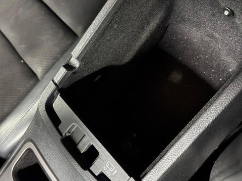 Used 2021 Jeep Grand Cherokee Laredo X image 25