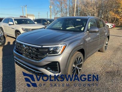 New 2025 Volkswagen Atlas Cross Sport SEL Premium R-Line