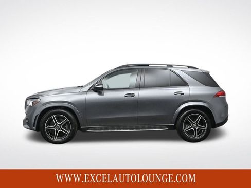 Used 2023 Mercedes-Benz GLE 450 4MATIC w/ AMG Line Exterior image 3