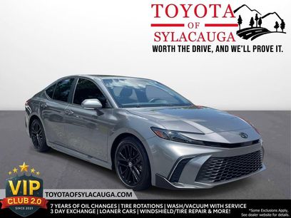 Used 2025 Toyota Camry SE w/ Multimedia Upgrade Package