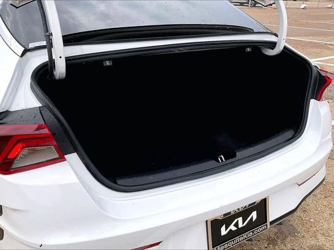 Used 2023 Kia K5 GT-Line w/ GT-Line Premium Package image 17