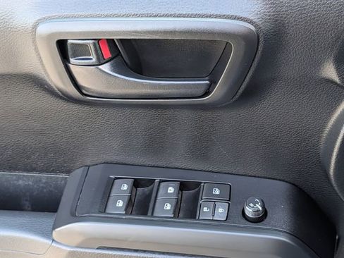 Used 2021 Toyota Tacoma SR image 23