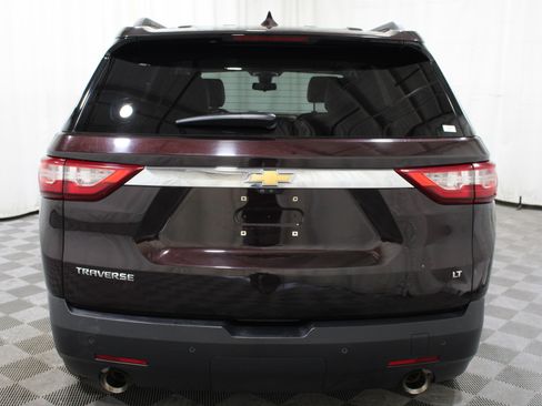 Used 2020 Chevrolet Traverse LT w/ LT Premium Package AWD/4WD image 32