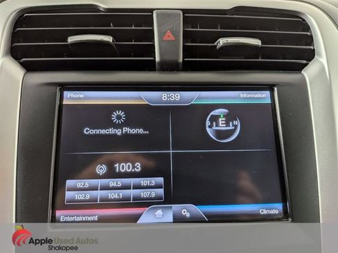 Used 2013 Ford Fusion SE FWD image 16