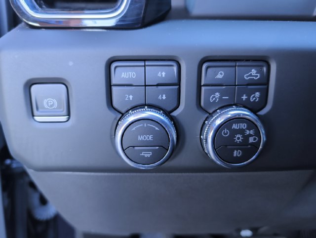 Used 2023 GMC Sierra 1500 Denali AWD/4WD image 29
