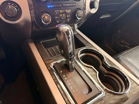 Used 2017 Ford Expedition Limited w/ Equipment Group 301A AWD/4WD image 16