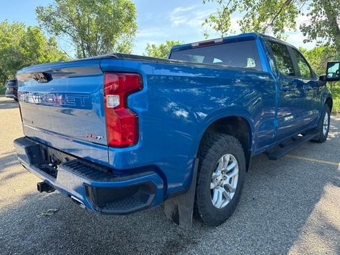 Used 2022 Chevrolet Silverado 1500 RST AWD/4WD image 4