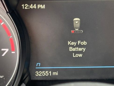 Used 2023 Alfa Romeo Stelvio Veloce image 27