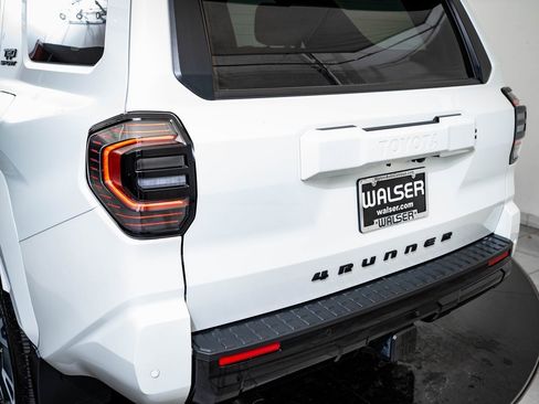 Used 2025 Toyota 4Runner TRD Sport image 19