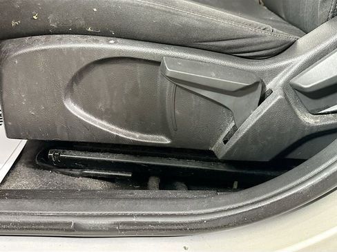 Used 2015 Ford Focus SE image 17