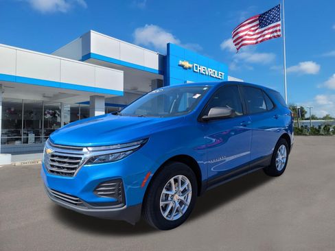 Used 2024 Chevrolet Equinox LS w/ Driver Confidence II Package image 8