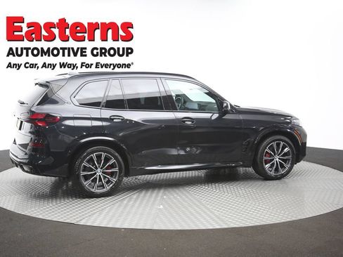 Used 2025 BMW X5 xDrive40i w/ M Sport Package AWD/4WD image 45