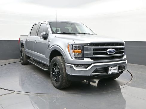 Used 2022 Ford F150 Lariat w/ FX4 Off-Road Package AWD/4WD image 22