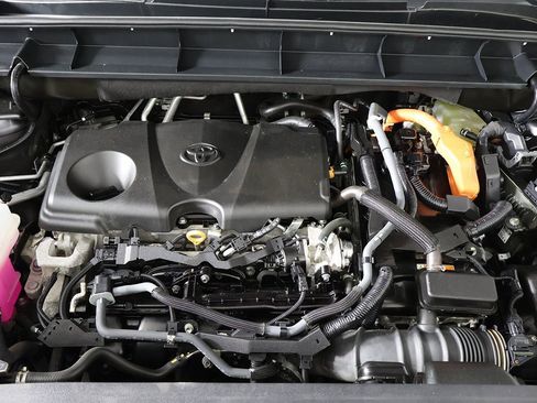 Used 2022 Toyota Highlander XLE image 20