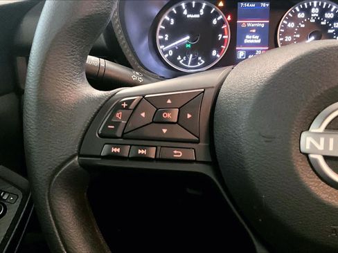 Used 2024 Nissan Sentra S FWD image 21