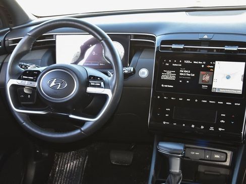 Used 2024 Hyundai Santa Cruz Limited image 4