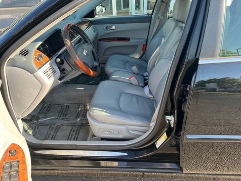 Used 2006 Buick LaCrosse CXL w/ Driver Confidence Package FWD image 19
