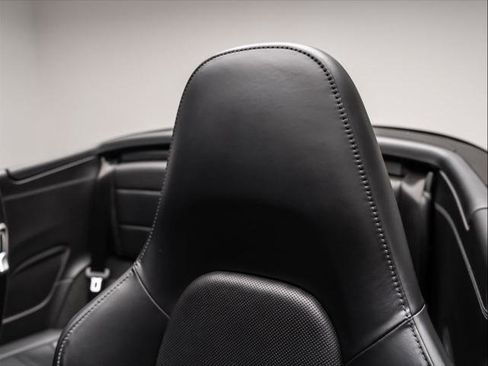 Used 2019 Porsche 911 Turbo S image 27