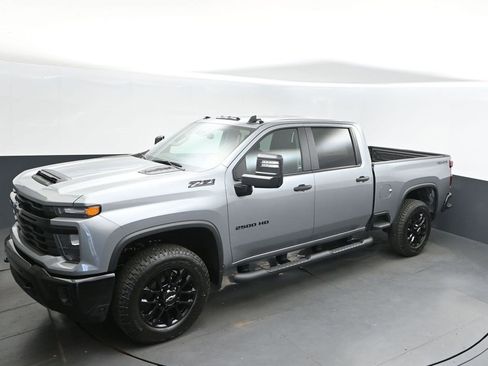 New 2026 Chevrolet Silverado 2500 Custom w/ Custom Value Package image 31
