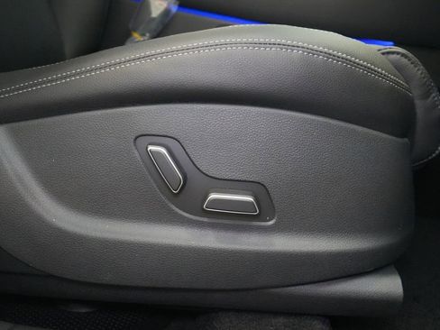 New 2026 Genesis GV70 2.5T image 29