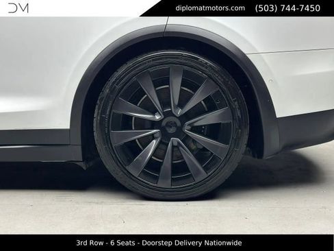 Used 2023 Tesla Model X AWD/4WD image 37