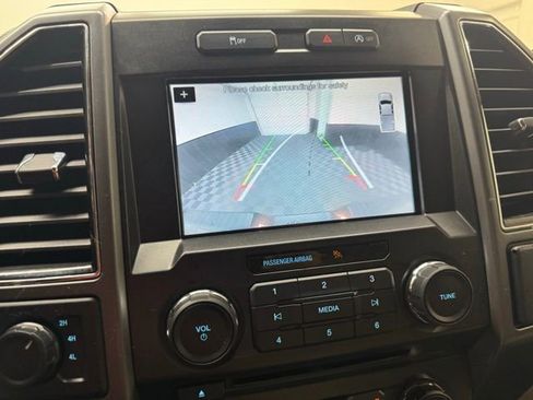 Used 2018 Ford F150 XLT w/ Equipment Group 302A Luxury AWD/4WD image 20