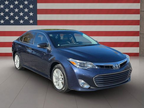 Used 2014 Toyota Avalon XLE Premium image 1