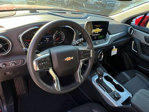 New 2026 Chevrolet Blazer LT image 18