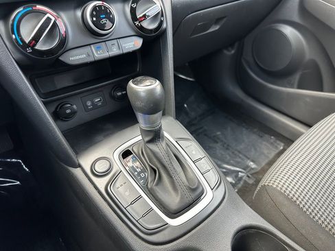 Used 2020 Hyundai Kona SEL FWD image 21