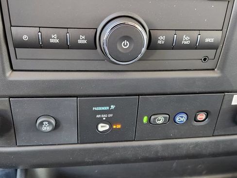 New 2025 Chevrolet Express 3500 w/ Power Convenience Package RWD image 19