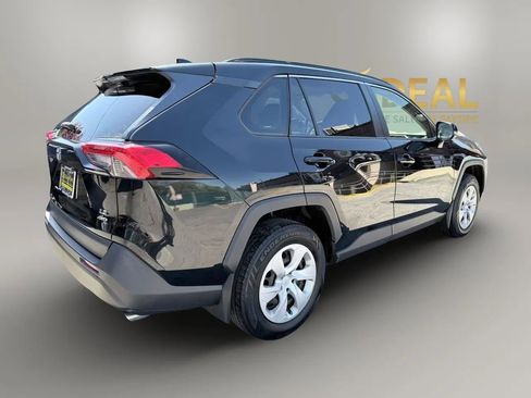 Used 2019 Toyota RAV4 LE w/ All Weather Liner Package AWD/4WD image 7