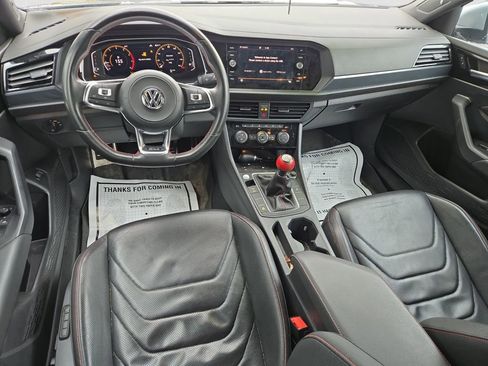 Used 2020 Volkswagen Jetta GLI image 11