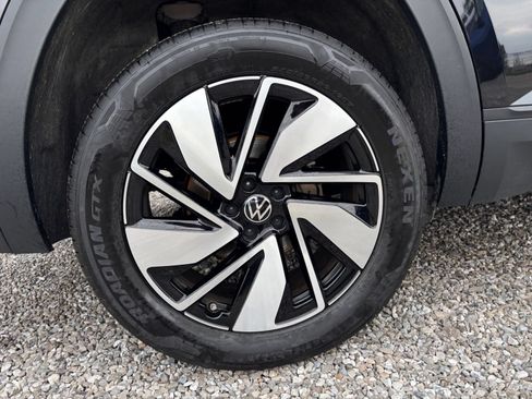 Used 2026 Volkswagen Atlas SE AWD/4WD image 35