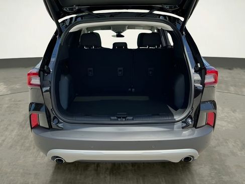 Certified 2025 Ford Escape Active w/ Tech Pack #1 FWD image 35
