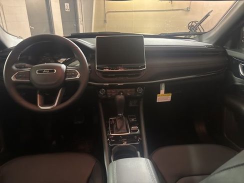 New 2026 Jeep Compass Limited AWD/4WD image 21