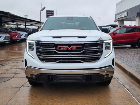New 2026 GMC Sierra 1500 SLT w/ SLT Premium Plus Package image 9