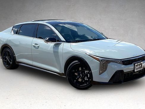 Certified 2025 Kia K4 GT-Line Turbo FWD image 20