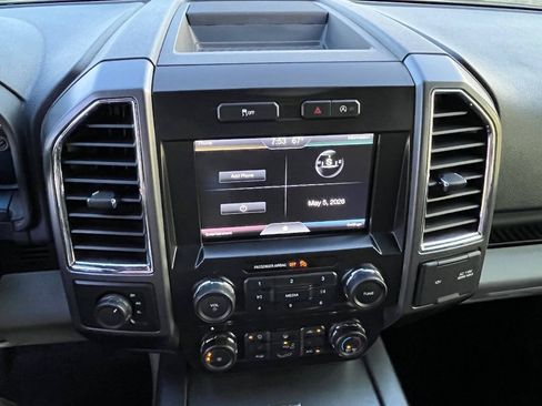 Used 2015 Ford F150 XLT w/ Equipment Group 302A Luxury AWD/4WD image 29