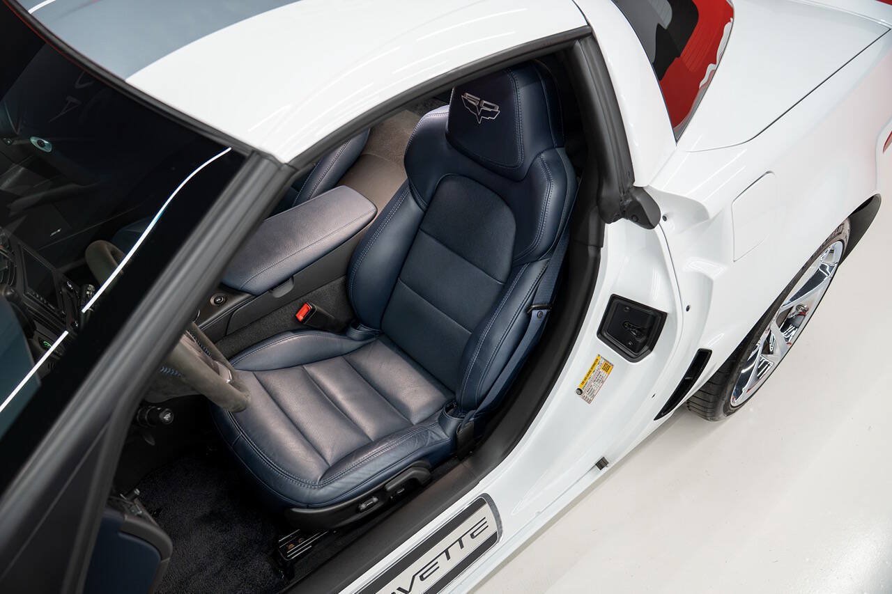 Used 2013 Chevrolet Corvette Grand Sport w/ 4LT Preferred Equipment Group RWD image 47