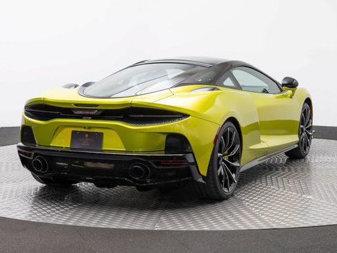 New 2027 McLaren GTS RWD image 8
