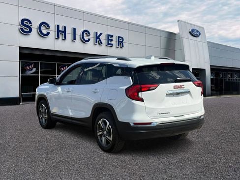 Used 2020 GMC Terrain SLT image 3