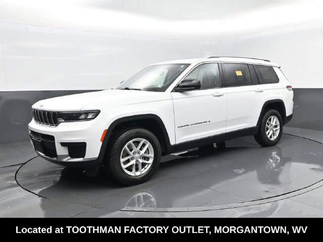 Used 2023 Jeep Grand Cherokee L Laredo AWD/4WD image 2