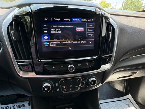 Used 2022 Chevrolet Traverse RS w/ LPO, 'HIT The Road' Package FWD image 42