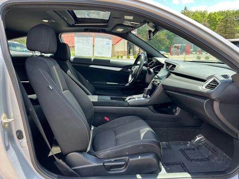Used 2019 Honda Civic EX image 24